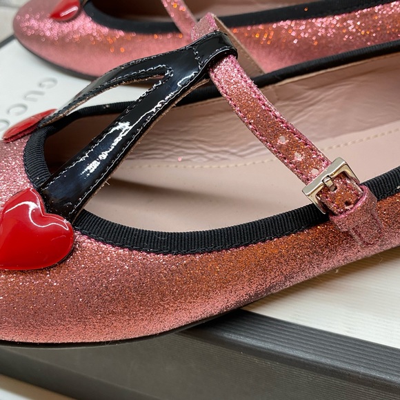 Gucci Cerise Mary Jane Shoes - Picture 6 of 9